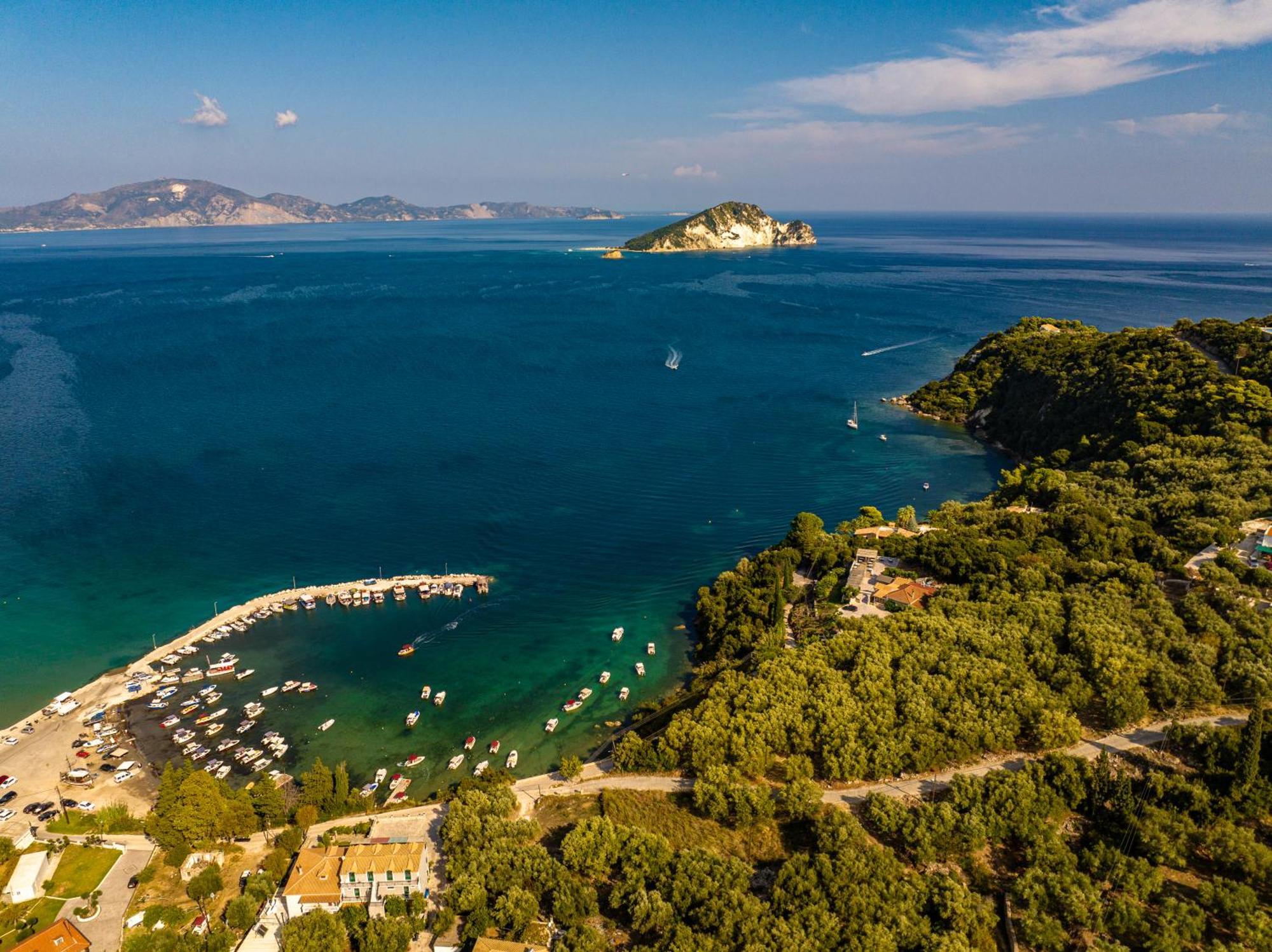 Villa Dionysios Keri Екстериор снимка