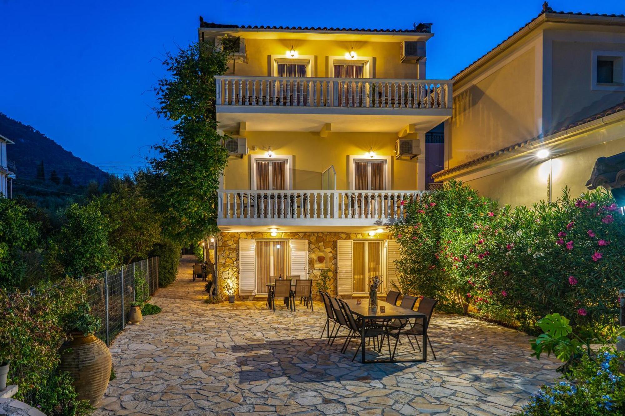 Villa Dionysios Keri Екстериор снимка