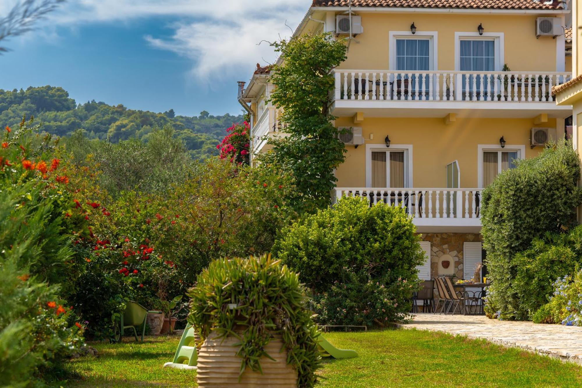 Villa Dionysios Keri Екстериор снимка